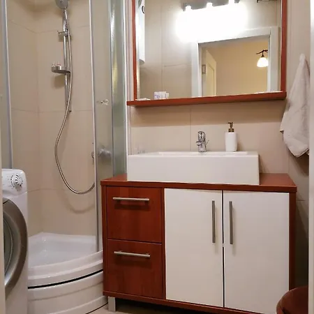 Old George - 1 Bedroom Apartment